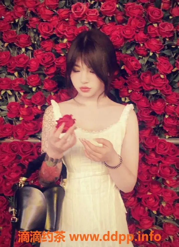 广州楼凤-佛山金沙洲嘉嘉，700起超值服务