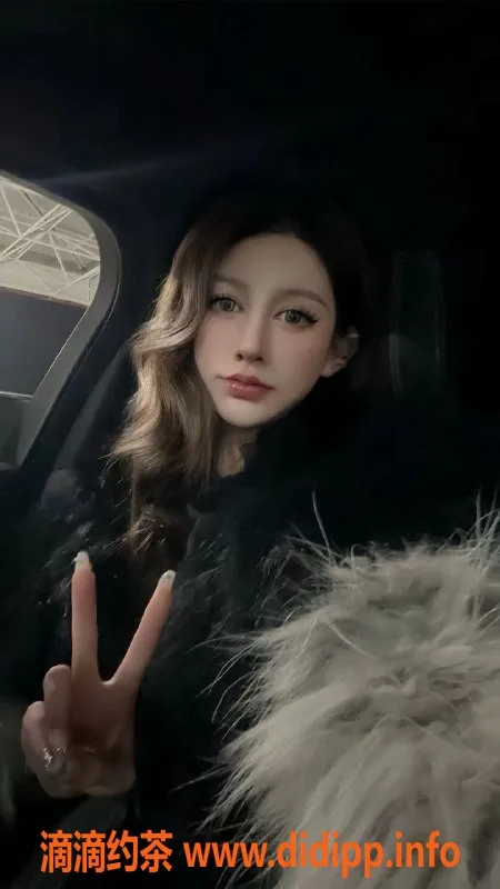 杭州楼凤资源信息,23岁混血美女图一，175cm筷子腿，匠心服务