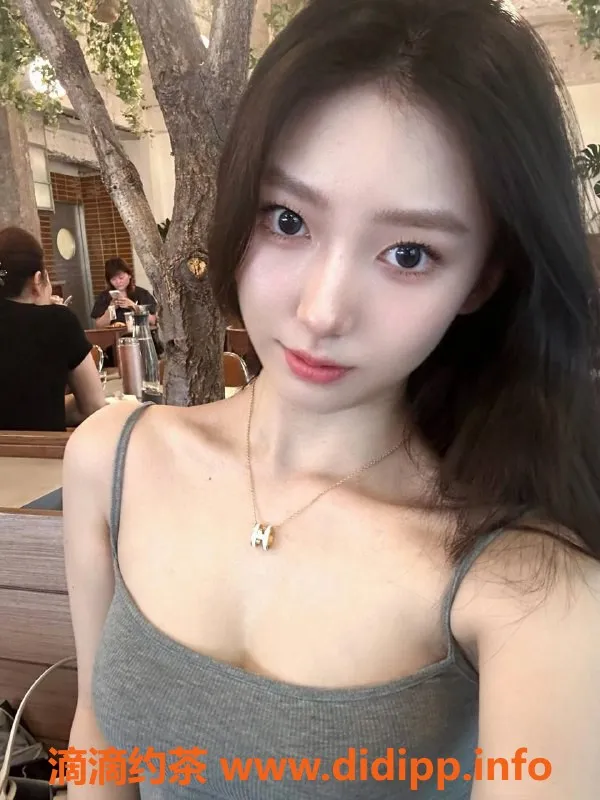 杭州楼凤资源信息,滨江区20岁薇薇，165cm C罩杯，1500元全套