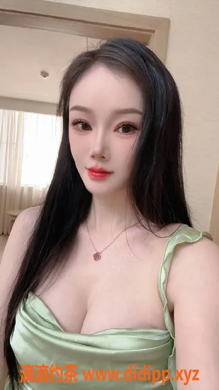 厦门楼凤-厦门思明区见男春：170cm 55KG 34D 完美诱惑