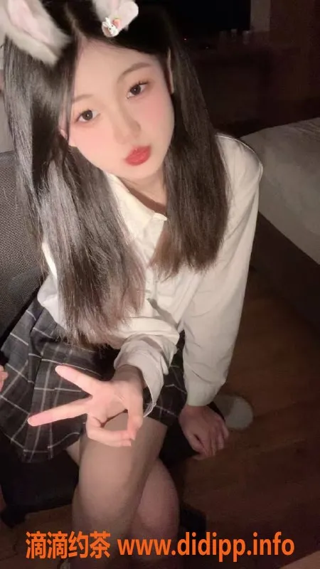 上海楼凤资源信息,浦东艺名苒苒，18岁168cm，45kg等你来体验