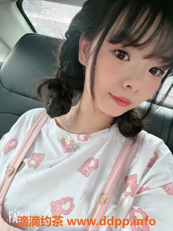 成都楼凤-武侯区娟丽婵月儿，162cm大胸D，55斤嫩妹车