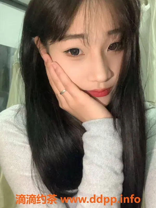 成都楼凤-成华区雪雪，170美少女，优质服务荐！