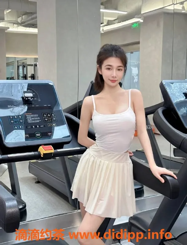 深圳楼凤-可可，25岁宝安区女神，166高、45重，魅力无限！