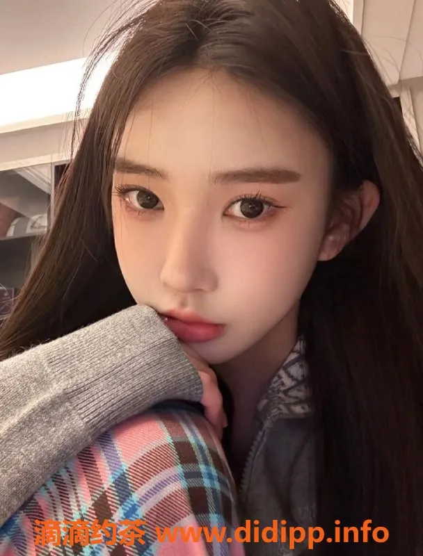 深圳楼凤-龙华婉婉老师，1600起，鸳鸯浴等多种服务