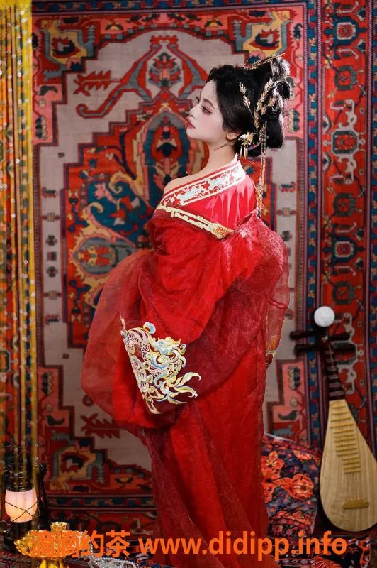 广州楼凤-天河嫩妹木子，800元超值服务