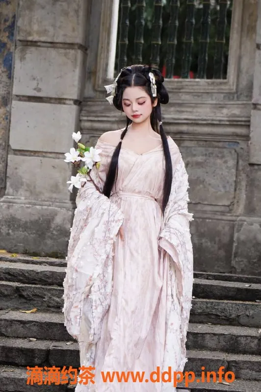 广州楼凤-天河嫩妹木子，800元超值服务