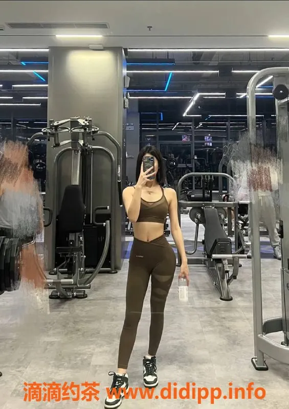 东莞楼凤资源信息,常平小雪，服务贴心，超值享受