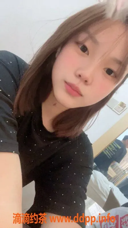 广州楼凤-白云嫩妹小清，700元超值服务体验