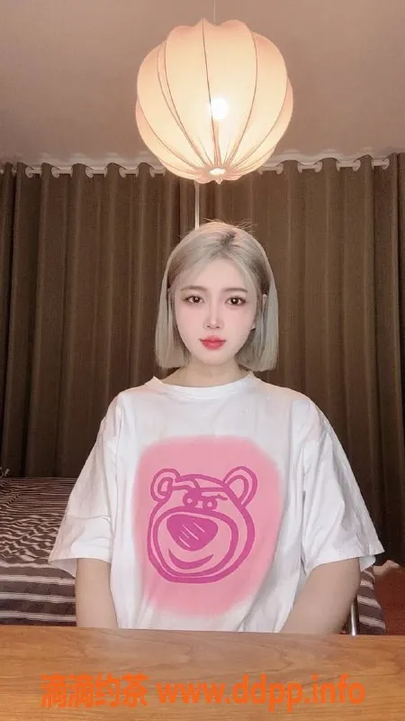 长沙楼凤-开福区鑫鑫，大长腿嫩妹，700元可享服务