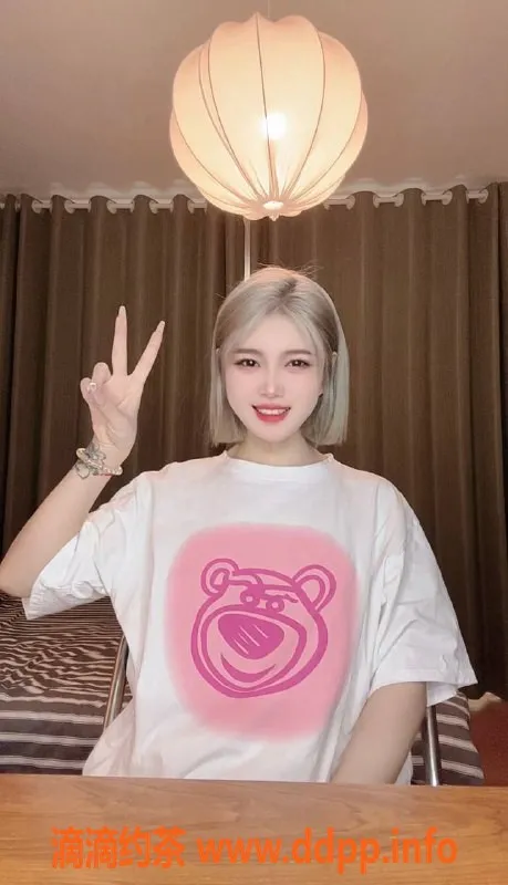 长沙楼凤资源信息,开福区鑫鑫，大长腿嫩妹，700元可享服务