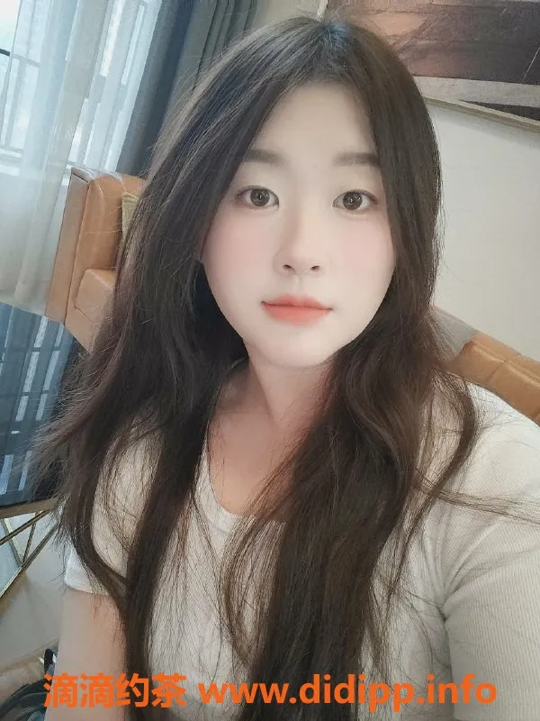 珠海楼凤-珠海馨儿，性感尤物，体验极致服务！