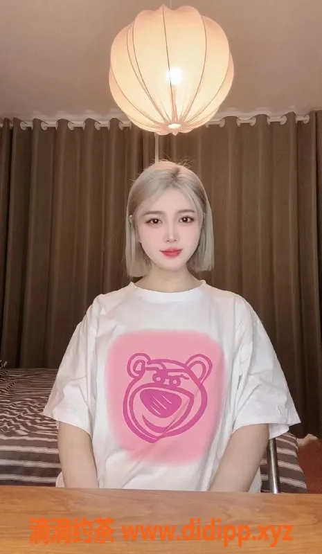 长沙楼凤-开福区鑫鑫，大长腿嫩妹，700元可享服务