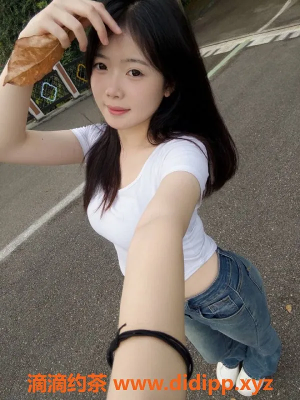 深圳楼凤-南山圆圆私聊便宜服务，值得一试！