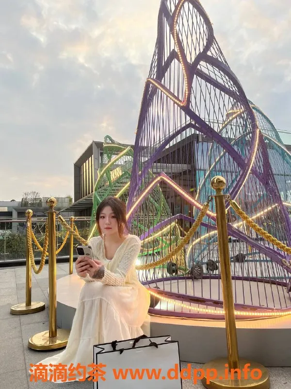 深圳楼凤-坂田桃桃，服务周到，性价比高！