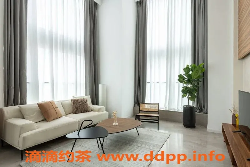 厦门楼凤-厦门高端陪玩｜19岁女大学生699元/小时