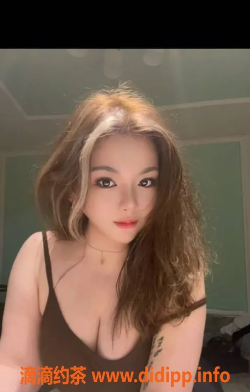 东莞楼凤-南城奶姐，服务超赞，P仅500，PP只需900