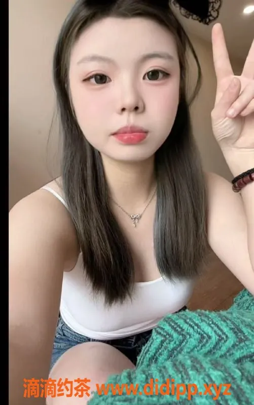 成都楼凤-成华区微胖妹小丽丽，奶大态度好，160cm身高