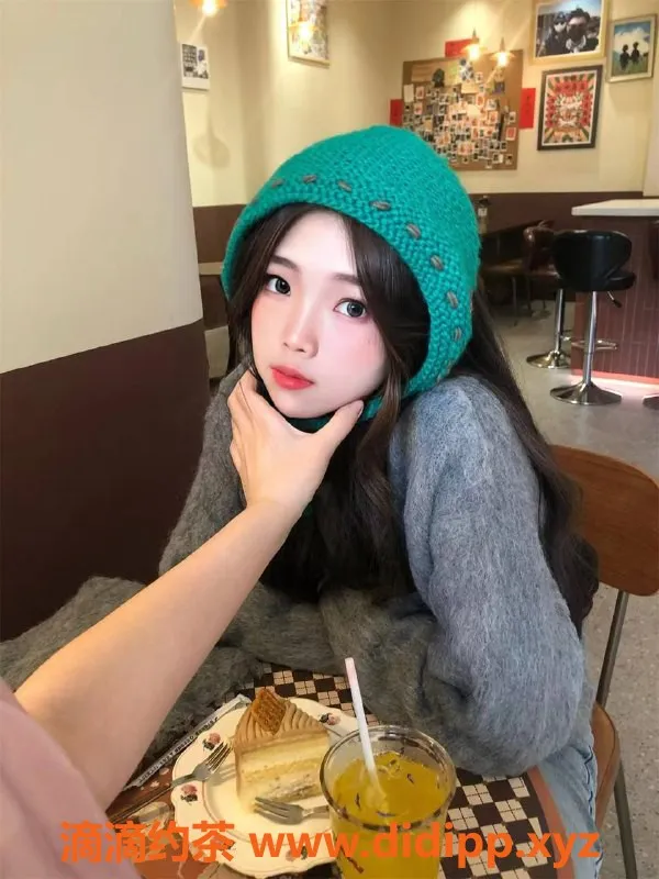 昆明楼凤-五华区嫩妹艳艳，8p/15pp超值服务