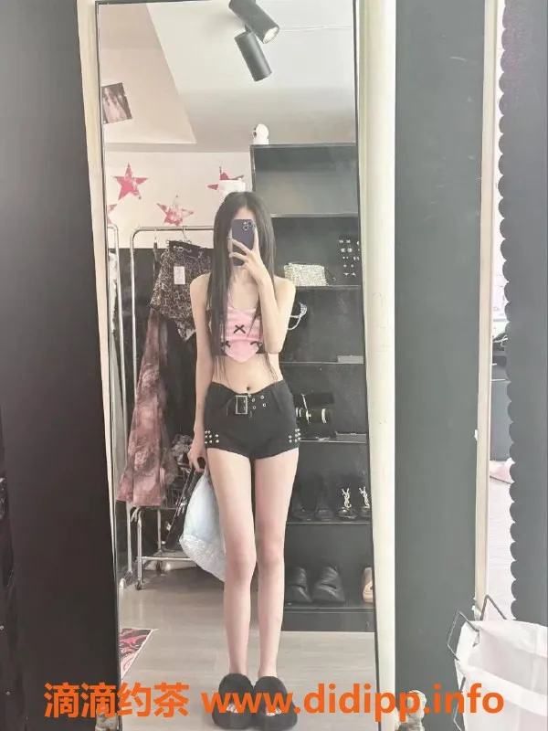 郑州楼凤资源信息,管城区贝儿18岁，身高163，课费6元起