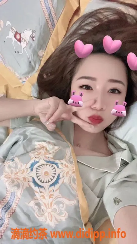 广州楼凤-白云心凌27岁 性感辣妹等你体验