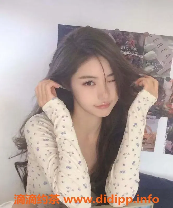 北京楼凤-灵儿，北京170cm小巧可人，C罩杯服务优质