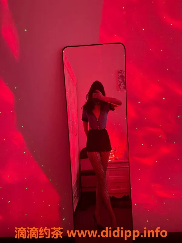 重庆spa会所-观音桥特色水床，丝足调教等你来体验！