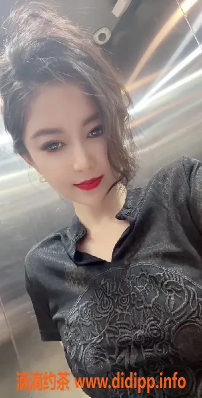 深圳楼凤-宝安静怡25岁，身高164，胸围36D，服务优质！