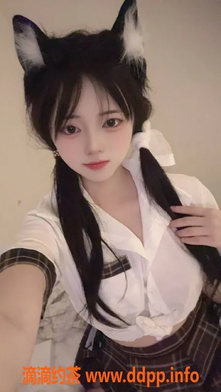 杭州楼凤-拱墅区小只，900元私密服务，视频认证保障