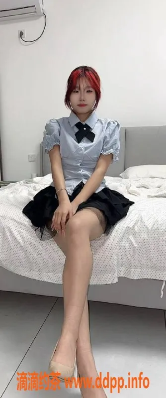 长沙楼凤资源信息,雨花区小佳，600元舌吻服务，嫩妹体验