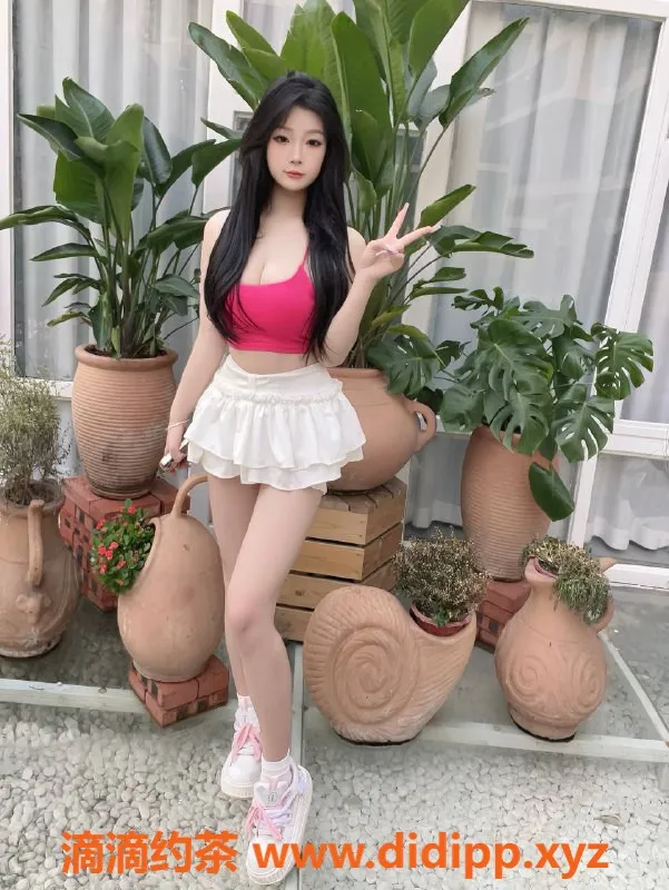 深圳楼凤-龙华嘉欣，800元开启愉悦体验