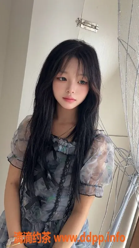 广州楼凤-佛山夏菲儿，700起蛇吻服务等你来试