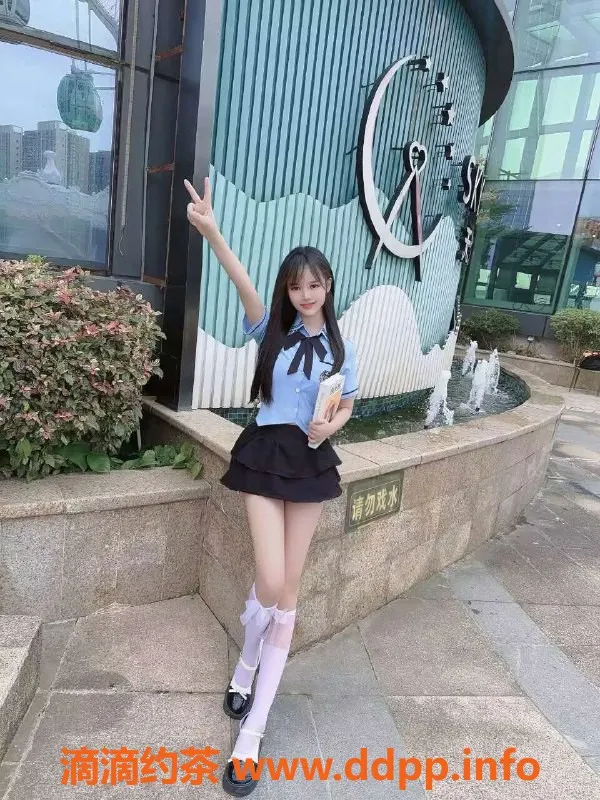 深圳楼凤资源信息,龙华区23岁医美老师瑶瑶，身高165，茶水费600