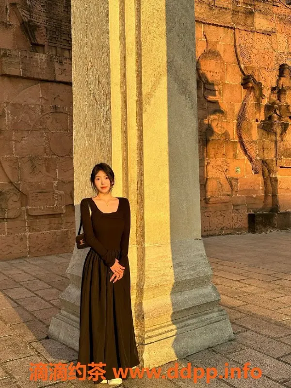 深圳楼凤资源信息,龙华小雨，800p超值服务等你来体验！