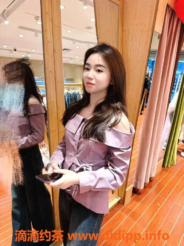 广州楼凤资源信息,白云嫩妹白兔兔，700元体验服务