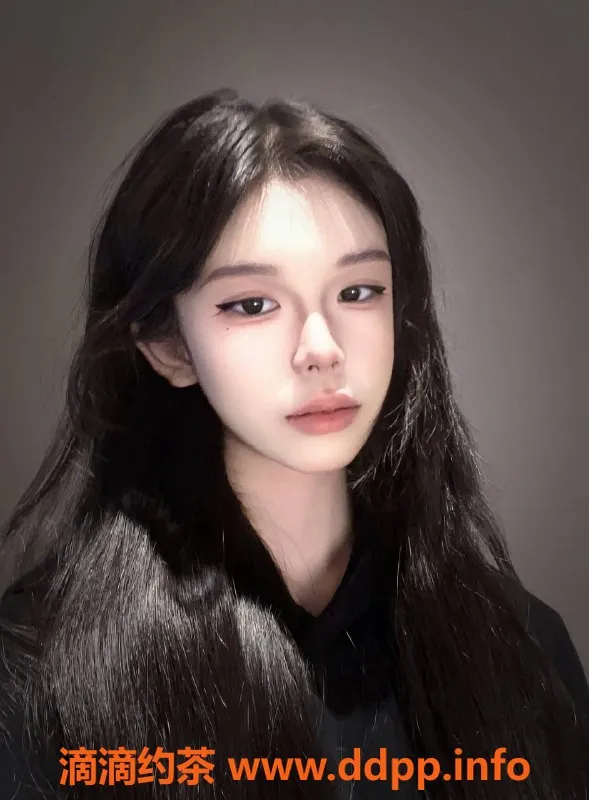 上海楼凤-静安Perla，165高，45斤，年龄05，热情服务