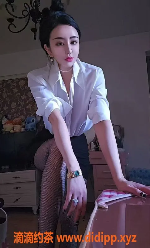 合肥楼凤-包河区长腿御姐，颜值与身材并存