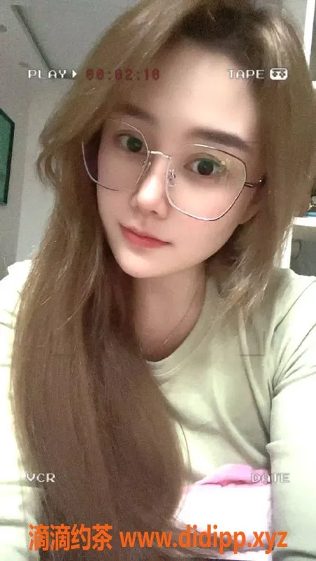 广州楼凤-佛山糖宝老师，700起服务，甜蜜体验