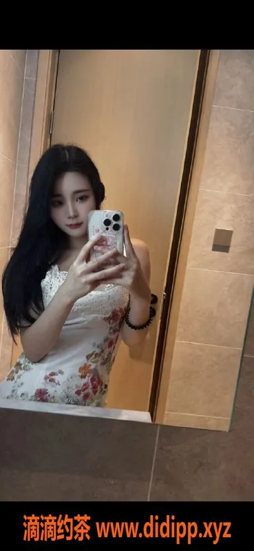 广州楼凤-天河杨咩咩，课费700p，私聊了解更多！