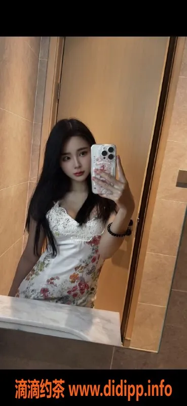 广州楼凤-天河杨咩咩，课费700p，私聊了解更多！