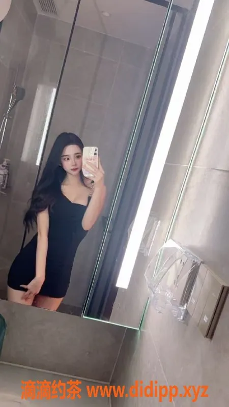 广州楼凤-天河杨咩咩，课费700p，私聊了解更多！