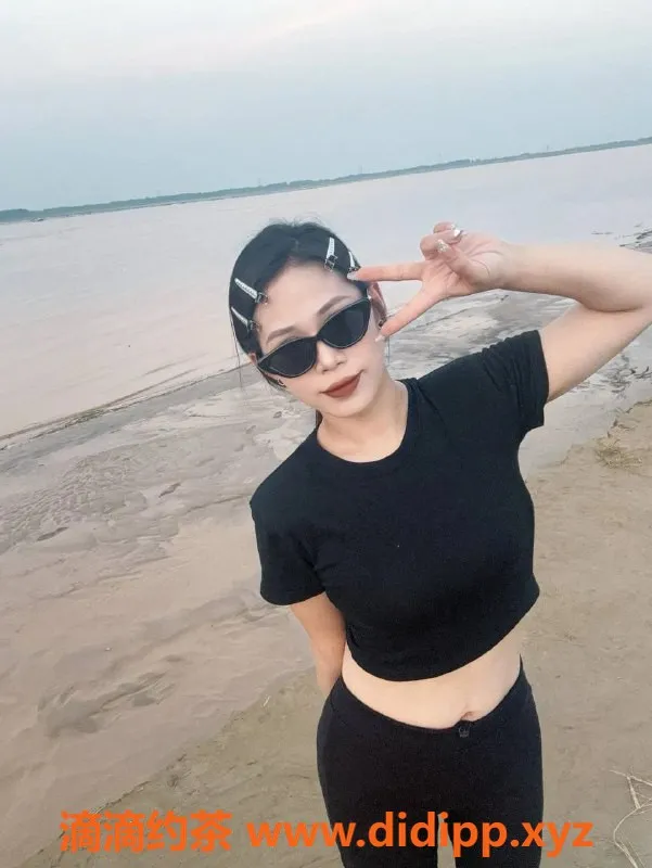 郑州楼凤资源信息,金水区酒儿🍷，163cm、44kg，服务超值享受