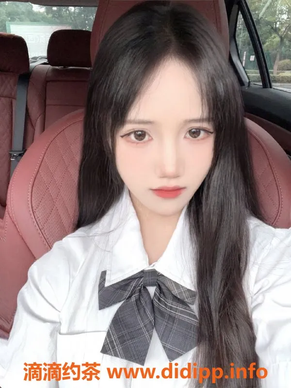 杭州上门服务-上门嫩妹梨儿，800元体验舌吻与69互舔