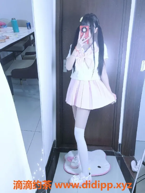 广州楼凤资源信息,天河小葡萄，20P嫩妹Cosplay服务荐