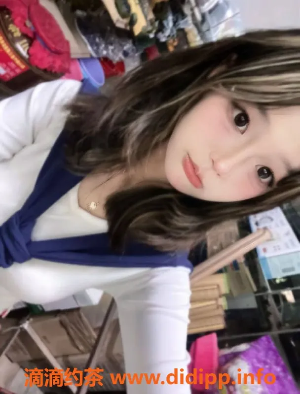 东莞楼凤资源信息,大朗小嫩芽，800元引体入胜服务