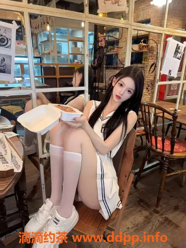 深圳楼凤-深圳宝安22岁优质快餐，166cm 46kg