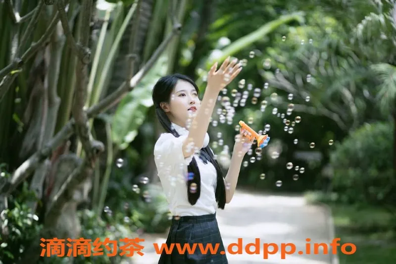 厦门楼凤-湖里区韩初梦，电报老师6张验证陪玩