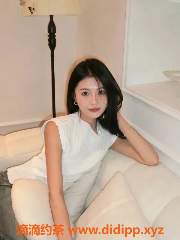 武汉楼凤-武昌护士苏77，甜美服务，等你来体验！