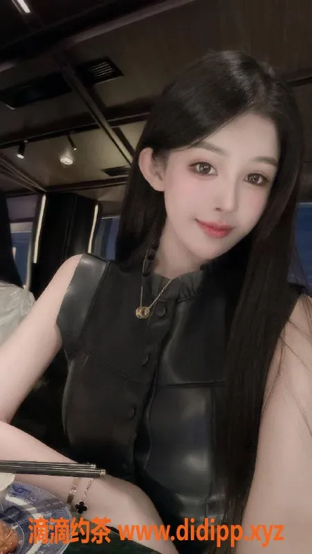 杭州楼凤-杭州小柠檬，美少女伴游，163身高，94体重，千元以下