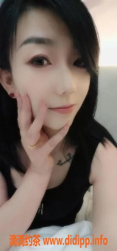 长沙楼凤资源信息,岳麓区金金少妇，无套口服务，500p起